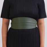 Green leather women's belt-army with distinctive wide-link metal layer